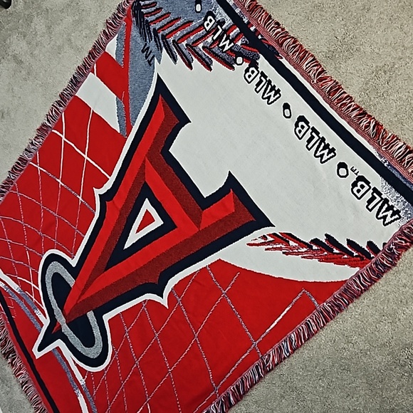 LA Angels of Aneheim Woven Tapestry Blanket Home Decor Red White Blue Frayed Hem - Picture 5 of 6